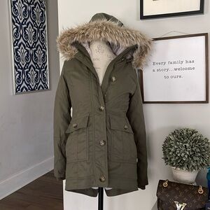 Hollister Green Parka